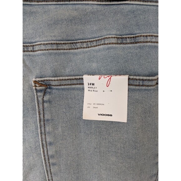 Vigoss Marley Jean Short Mid Rise Distressed Light Wash Size 24W - Picture 10 of 10